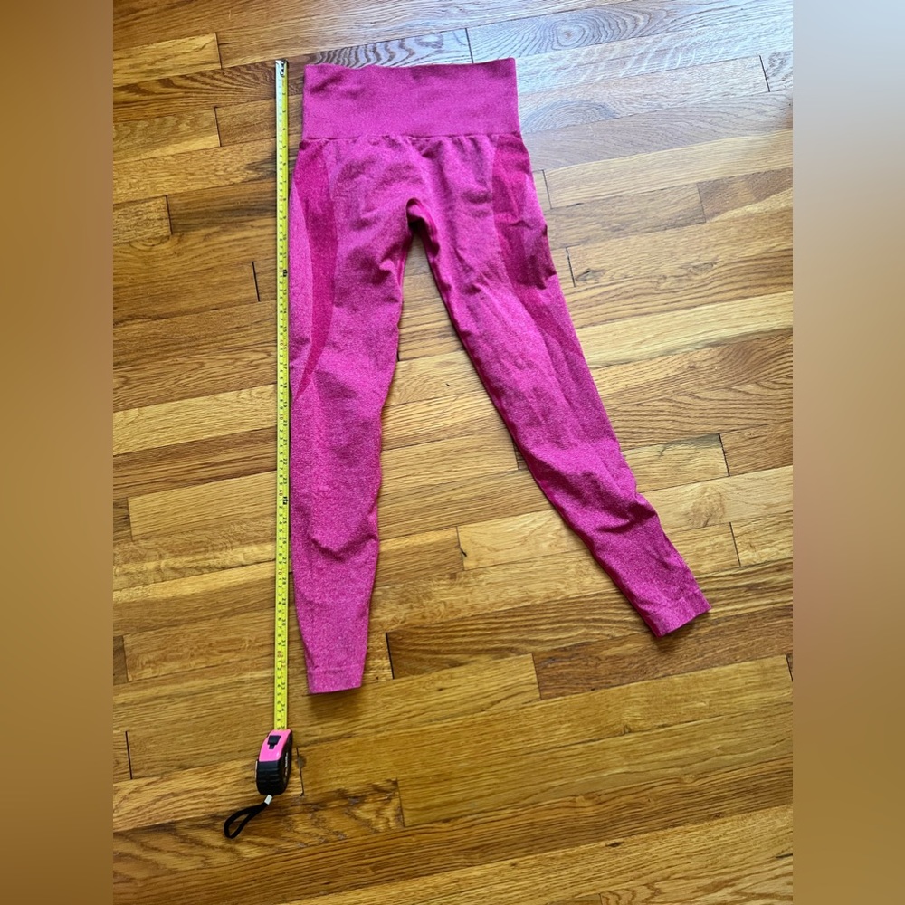 Pink color leggings